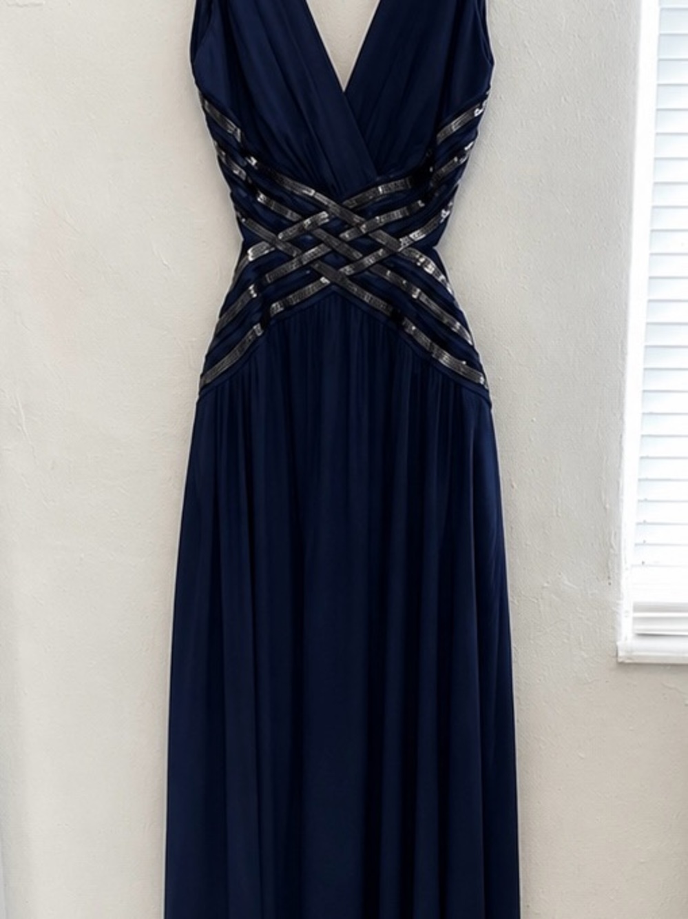 BCBGMAXAZRIA Navy Blue Sequin Embellished Open Back Maxi Evening Gown - Picture 2 of 3